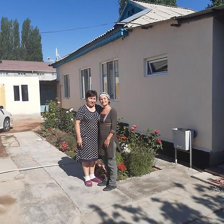 Guest House Lola Kochkor 외부 사진