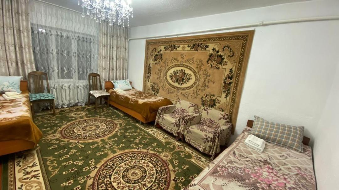 Guest House Lola Kochkor 외부 사진