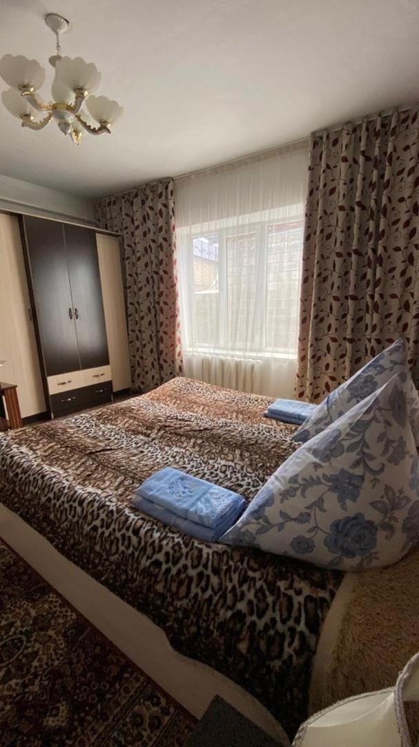 Guest House Lola Kochkor 외부 사진